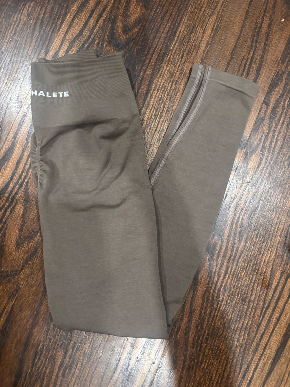 Alphalete Brown leggings
